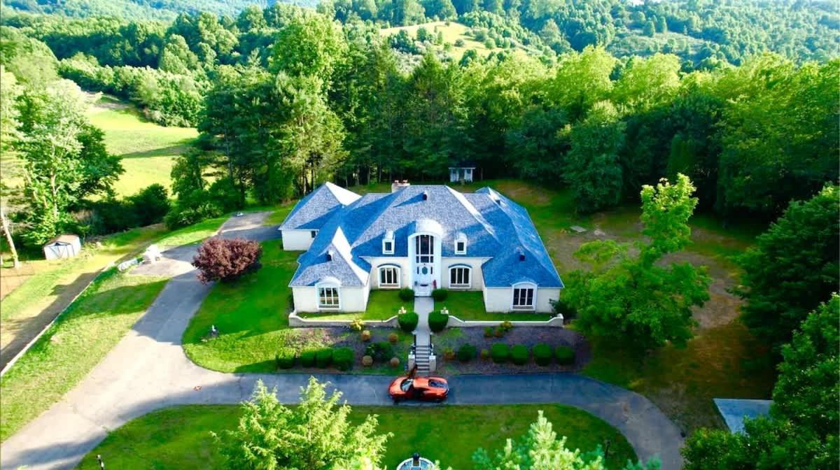 فيلا Gated Mansion - Basketball Court Movie Theater Views Big Stone Gap المظهر الخارجي الصورة